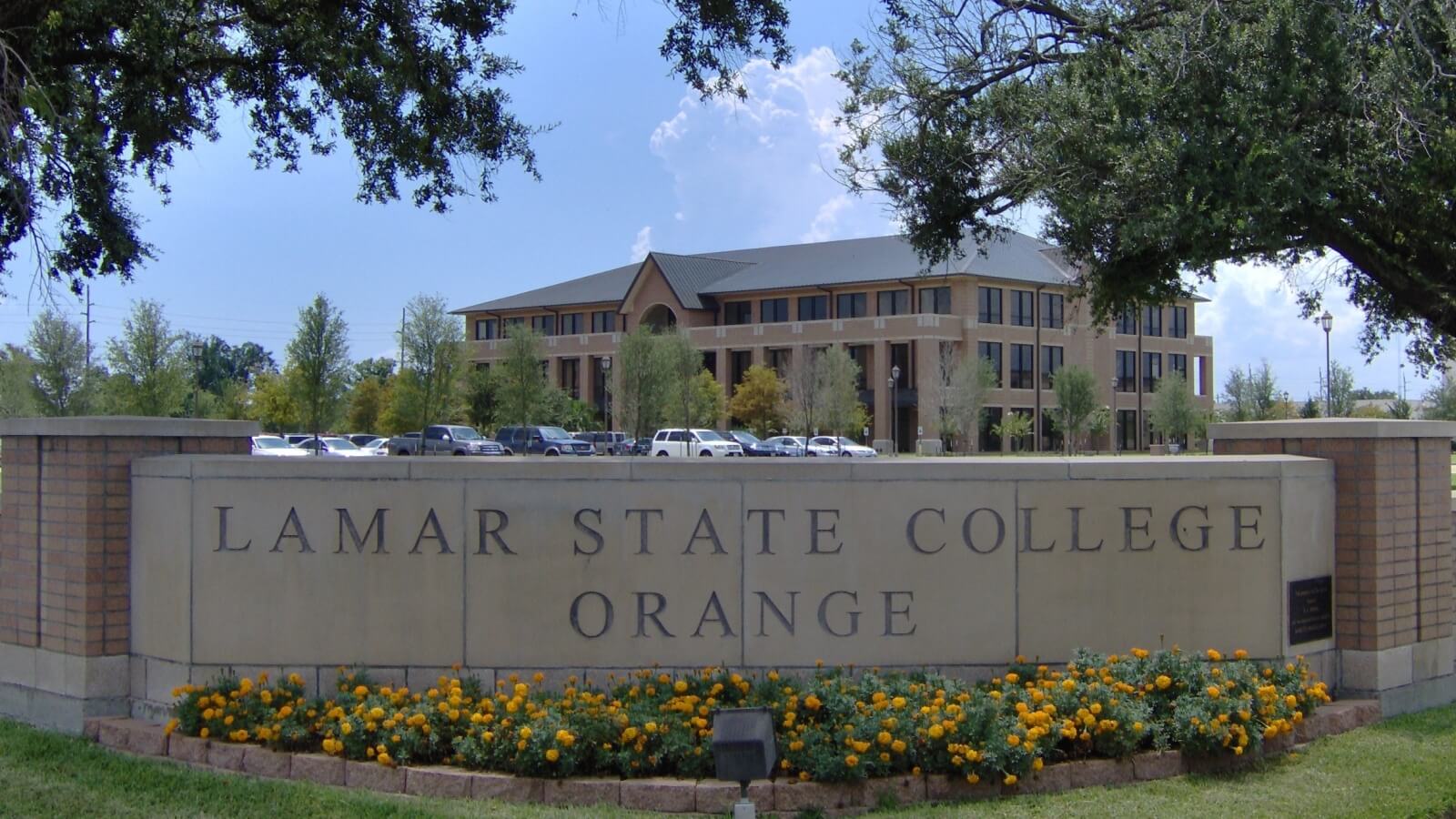 About Lamar State College Orange