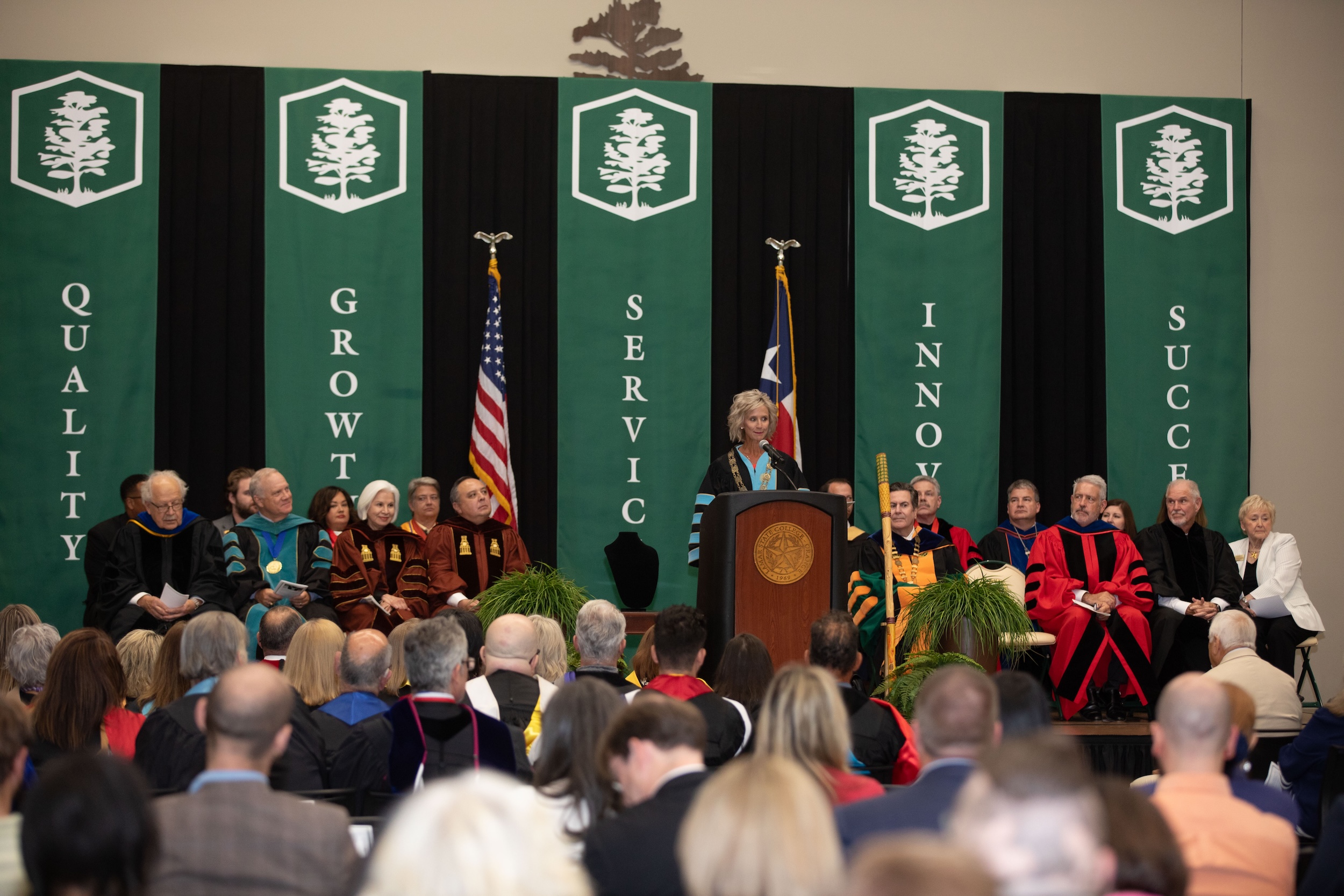 Investiture Ceremony for Dr. Elmore